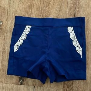 Toddler Girls Janie & Jack blue & lace cotton shorts size 2T